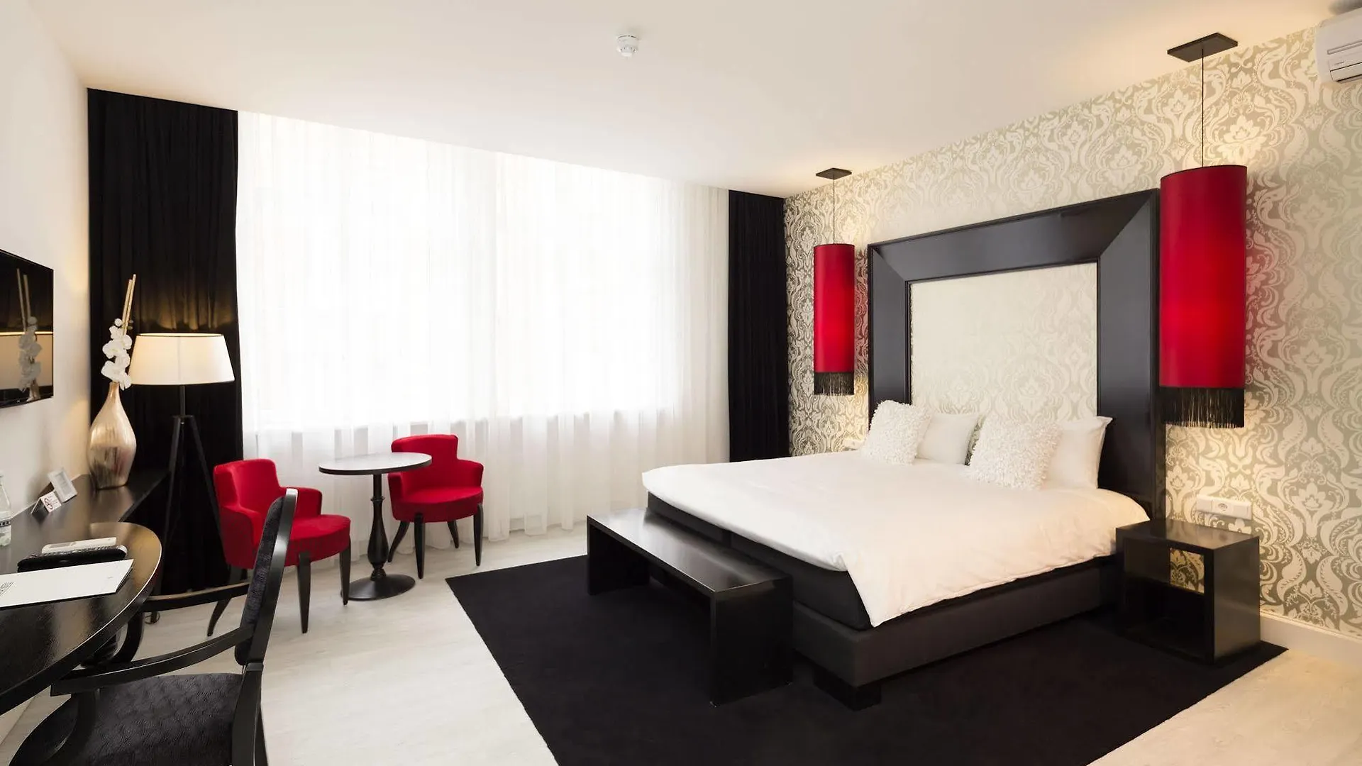 Hotel Le Theatre Maastricht 4*,